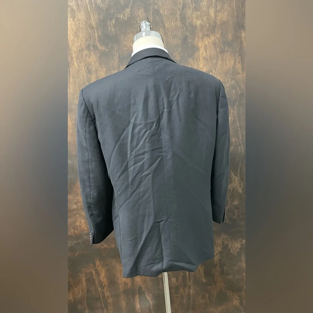 Ermenegildo Zegna Made in‎ Italy Finely Textured Wool Suit Jacket in Black 46 R